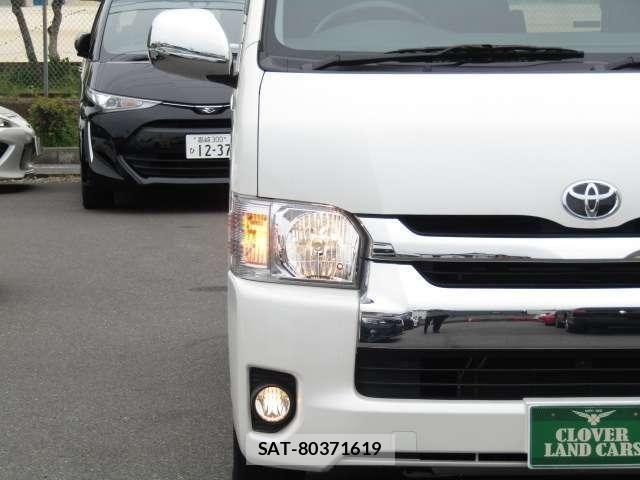 Toyota HIACE WAGON 2017-11 6641663-26