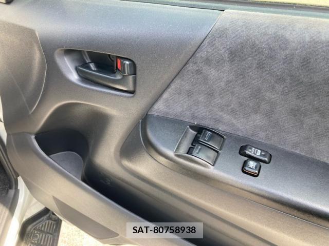 Toyota HIACE WAGON 2013-11 6671758-17