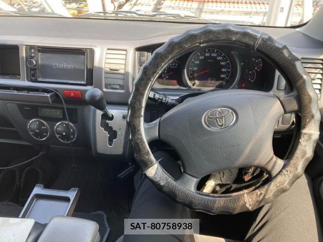 Toyota HIACE WAGON 2013-11 6671758-19
