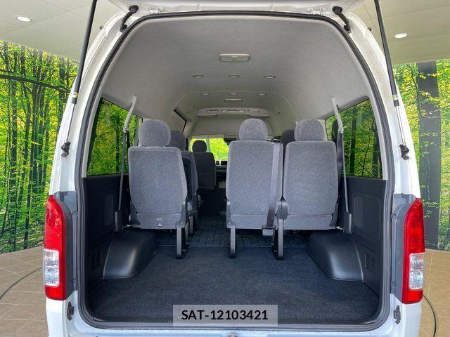 Toyota HIACE WAGON 2019-10 6676213-9