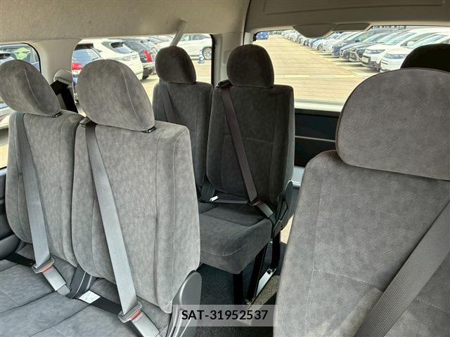 Toyota HIACE WAGON 2025-07 6676203-15