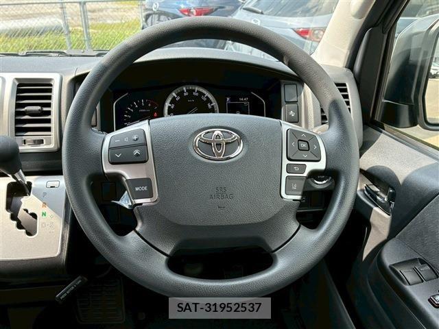 Toyota HIACE WAGON 2025-07 6676203-17