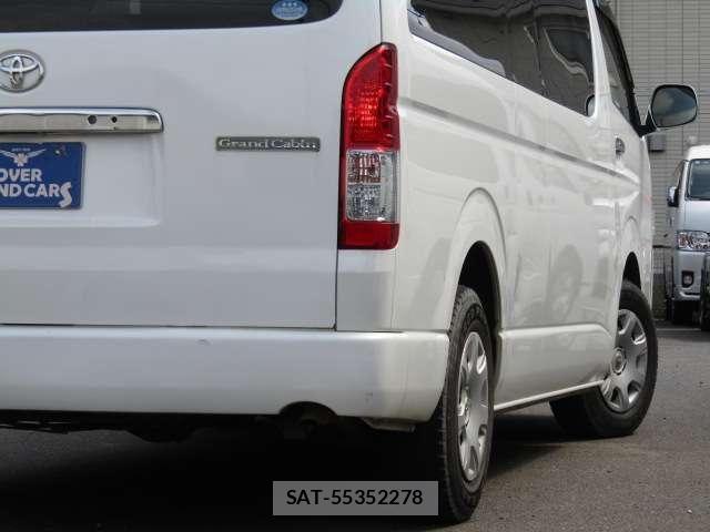 Toyota HIACE WAGON 2018-06 6716252-17