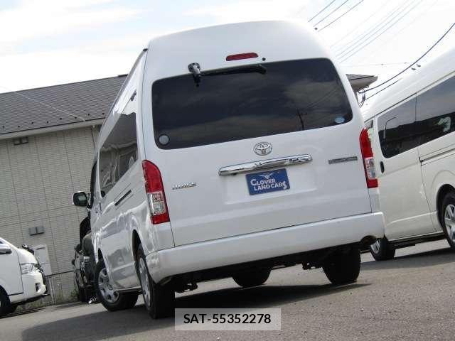 Toyota HIACE WAGON 2018-06 6716252-26