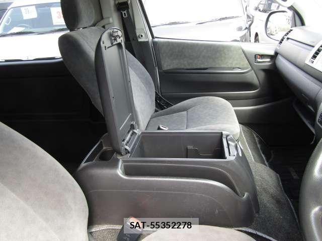 Toyota HIACE WAGON 2018-06 6716252-8
