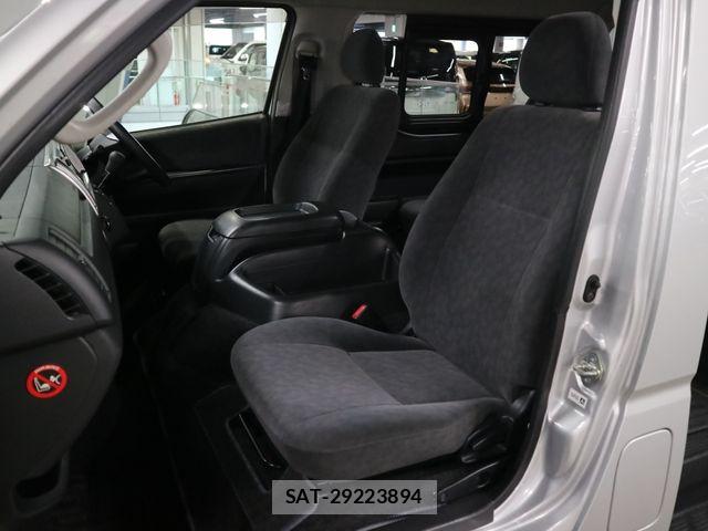 Toyota HIACE WAGON 2016-03 6716253-14