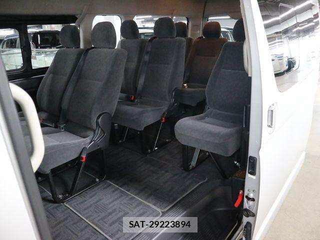 Toyota HIACE WAGON 2016-03 6716253-15
