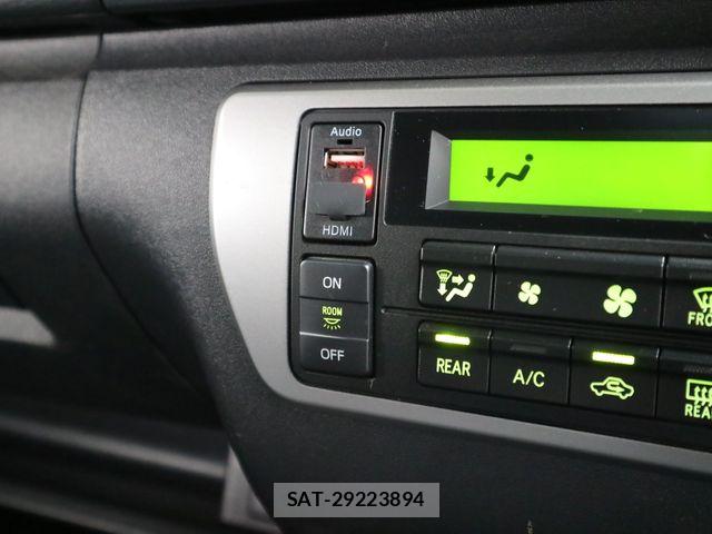 Toyota HIACE WAGON 2016-03 6716253-23