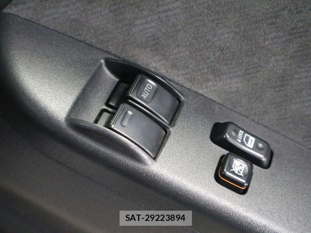Toyota HIACE WAGON 2016-03 6716253-26