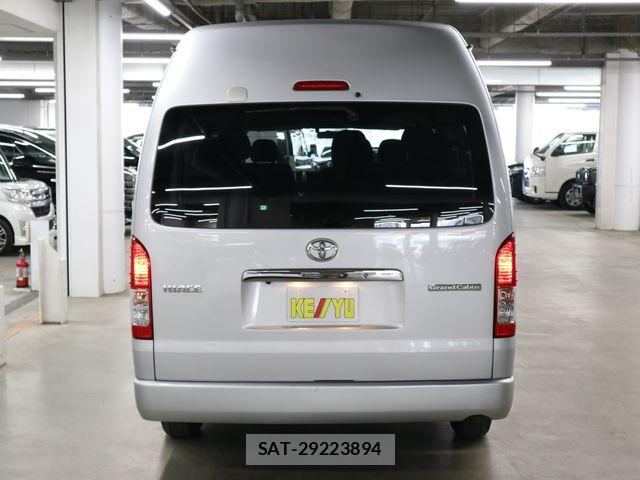 Toyota HIACE WAGON 2016-03 6716253-5