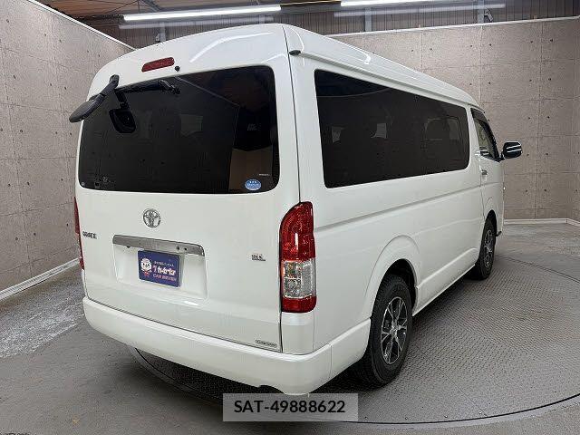 Toyota HIACE WAGON 2019-08 6716251-1