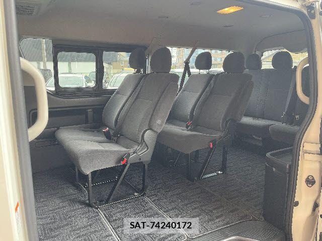 Toyota HIACE WAGON 2020-06 6716249-9