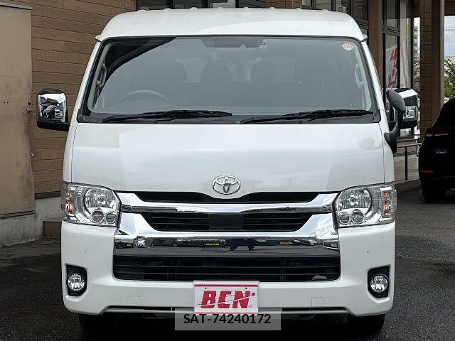 Toyota HIACE WAGON 2020-06 6716249-21