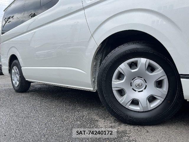 Toyota HIACE WAGON 2020-06 6716249-26