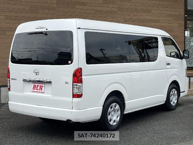 Toyota HIACE WAGON 2020-06 6716249-2