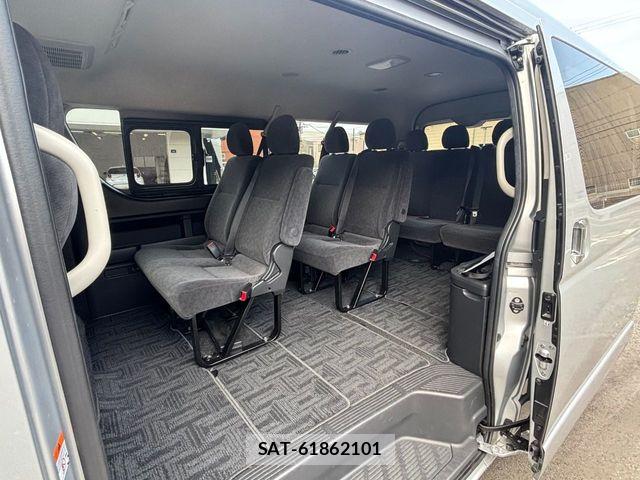 Toyota HIACE WAGON 2022-05 6751823-13