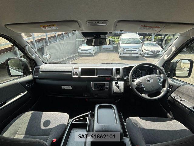 Toyota HIACE WAGON 2022-05 6751823-1