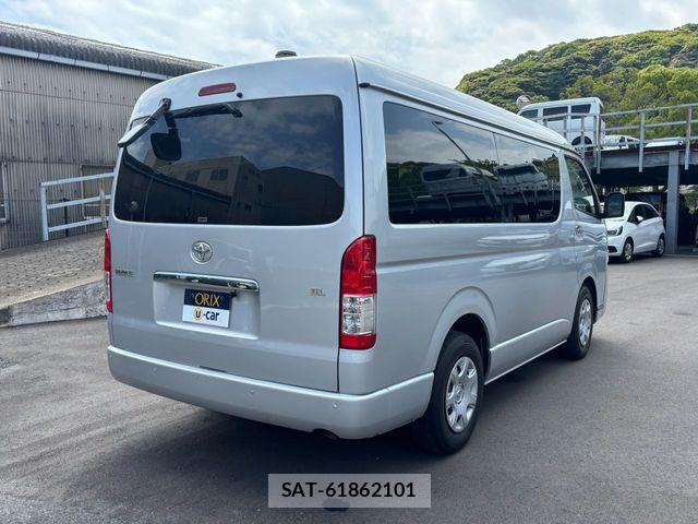 Toyota HIACE WAGON 2022-05 6751823-2