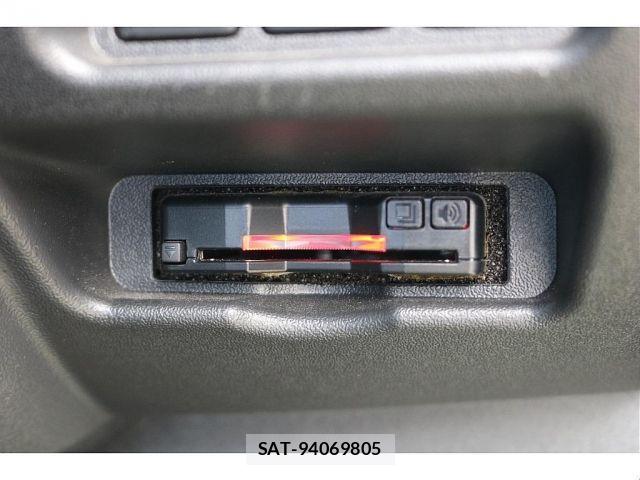 Toyota HIACE WAGON 2023-01 6751819-16
