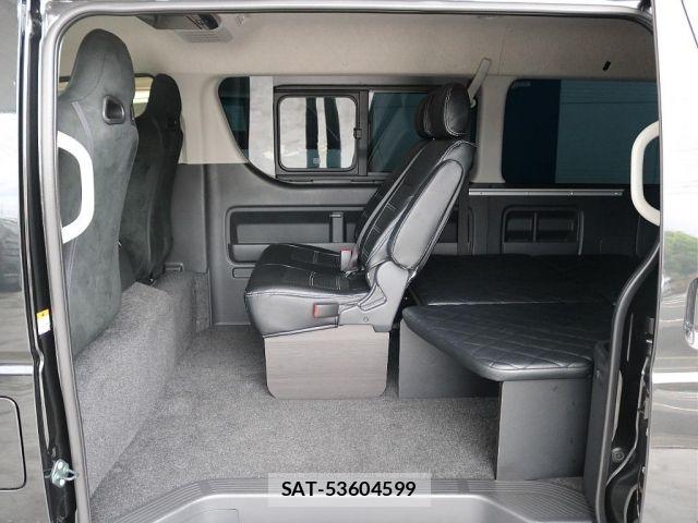 Toyota HIACE WAGON 2023-01 6815206-9
