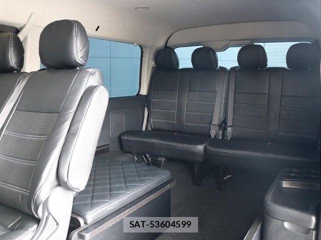 Toyota HIACE WAGON 2023-01 6815206-11