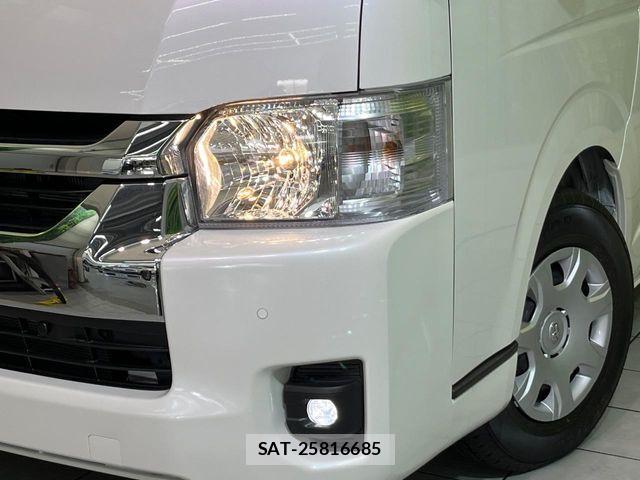 Toyota HIACE WAGON 2025-09 6815222-11