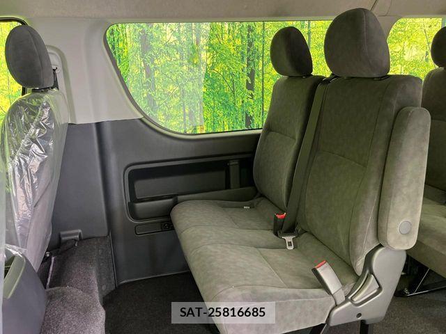Toyota HIACE WAGON 2025-09 6815222-7