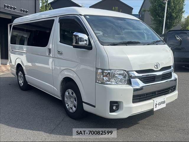 Toyota HIACE WAGON 2023-11 6906082-10