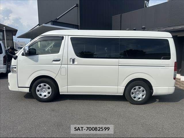 Toyota HIACE WAGON 2023-11 6906082-13