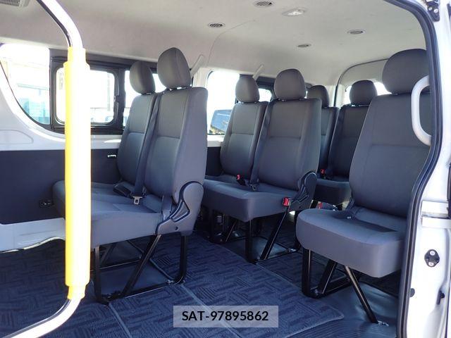 Toyota HIACE WAGON 2019-03 6906091-25