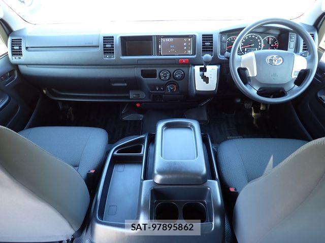 Toyota HIACE WAGON 2019-03 6906091-7