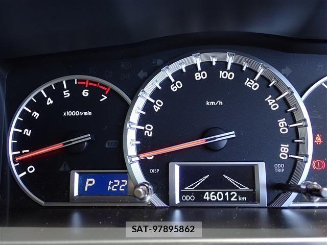 Toyota HIACE WAGON 2019-03 6906091-8