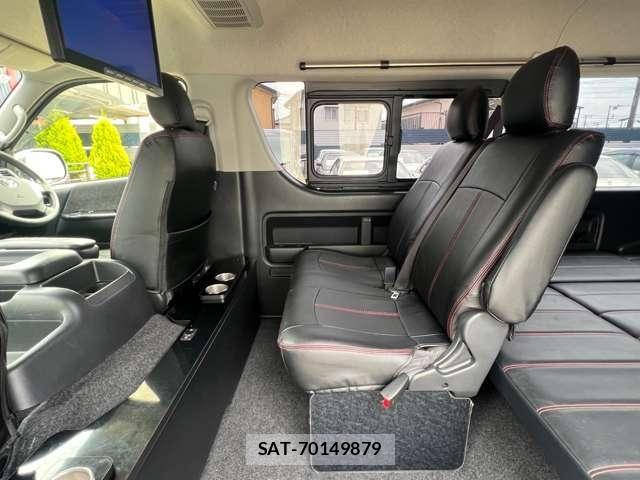 Toyota HIACE WAGON 2015-10 6994005-13