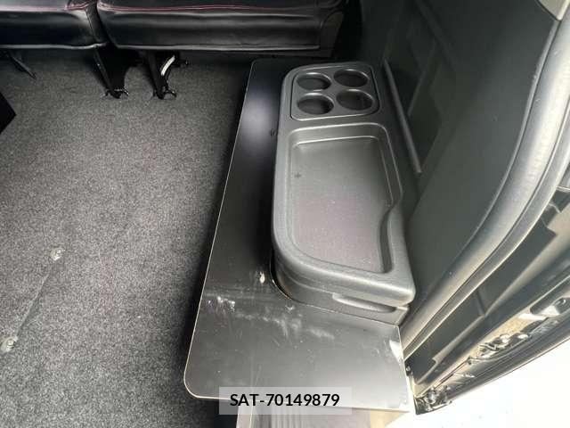 Toyota HIACE WAGON 2015-10 6994005-16