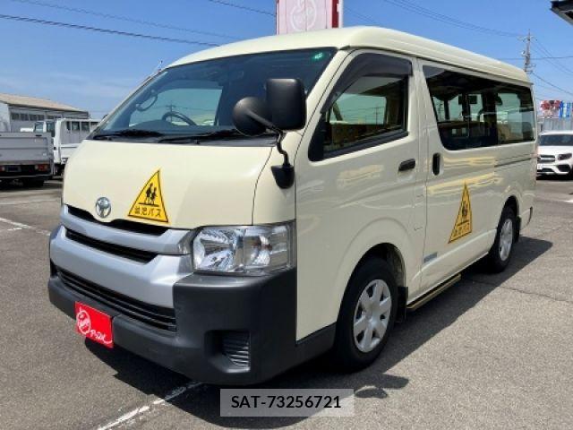 Toyota HIACE WAGON 2019-06 6994004-0