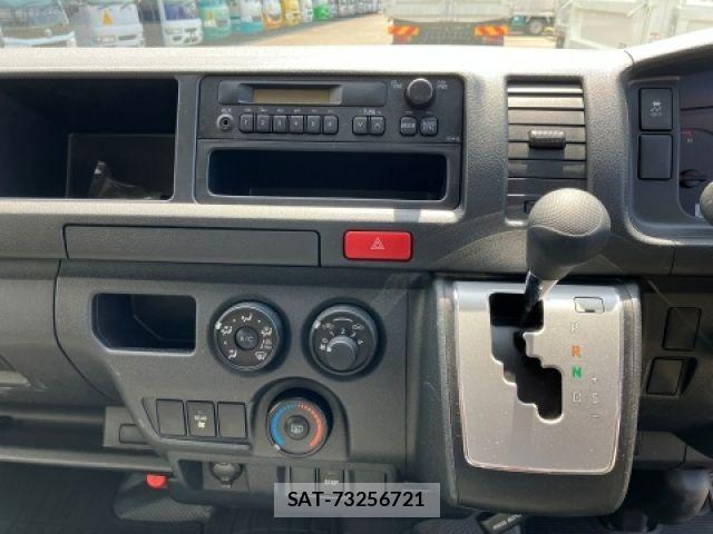 Toyota HIACE WAGON 2019-06 6994004-12
