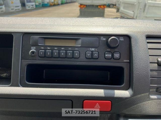 Toyota HIACE WAGON 2019-06 6994004-13