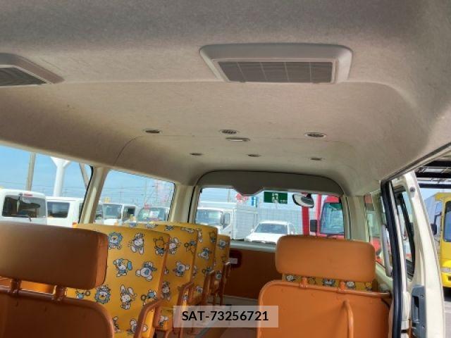 Toyota HIACE WAGON 2019-06 6994004-18