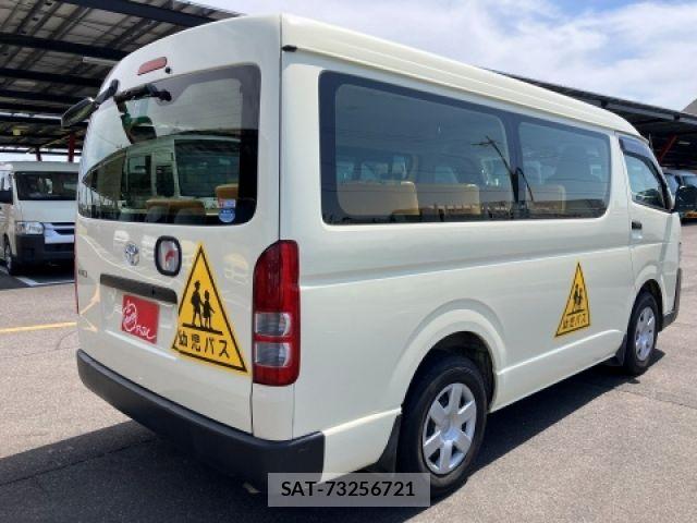 Toyota HIACE WAGON 2019-06 6994004-1