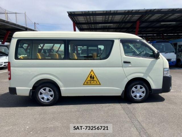 Toyota HIACE WAGON 2019-06 6994004-5