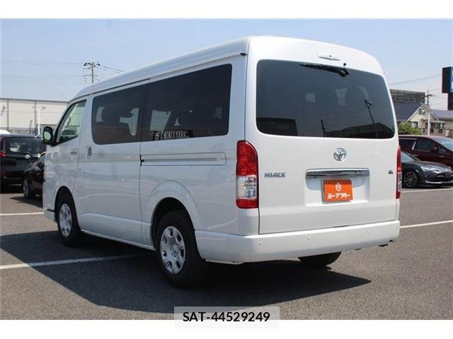 Toyota HIACE WAGON 2026-04 6994003-11