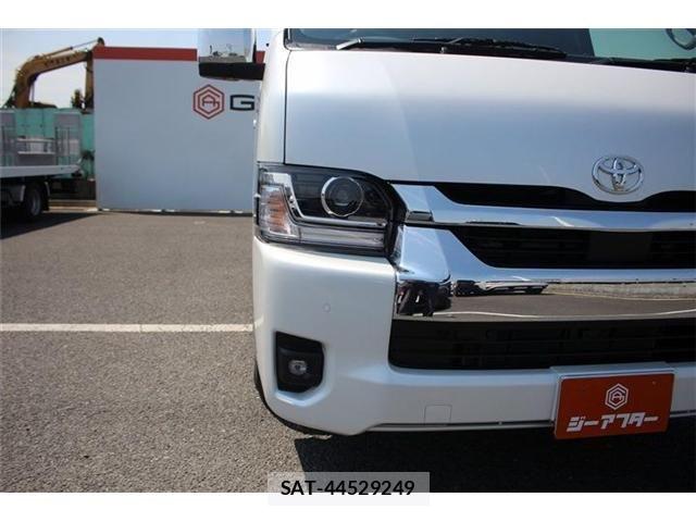 Toyota HIACE WAGON 2026-04 6994003-16