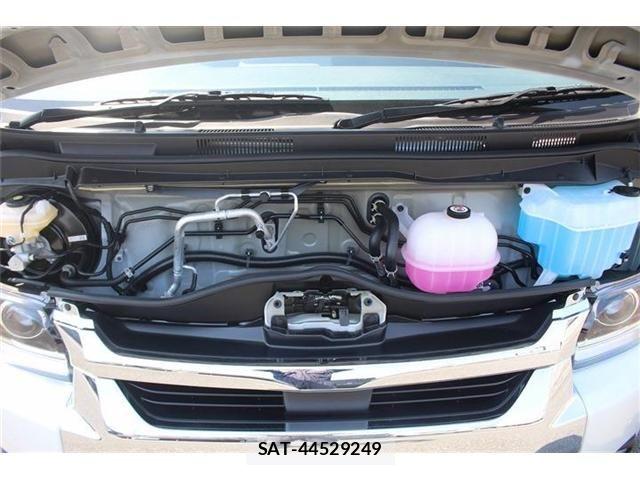 Toyota HIACE WAGON 2026-04 6994003-29