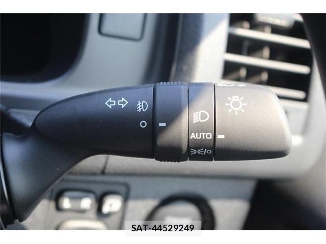 Toyota HIACE WAGON 2026-04 6994003-4