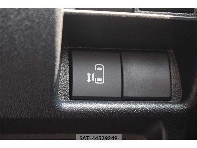 Toyota HIACE WAGON 2026-04 6994003-5