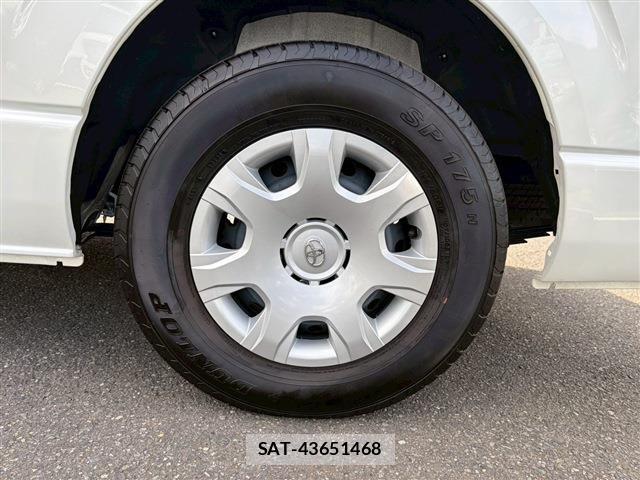 Toyota HIACE WAGON 2025-09 7058780-10