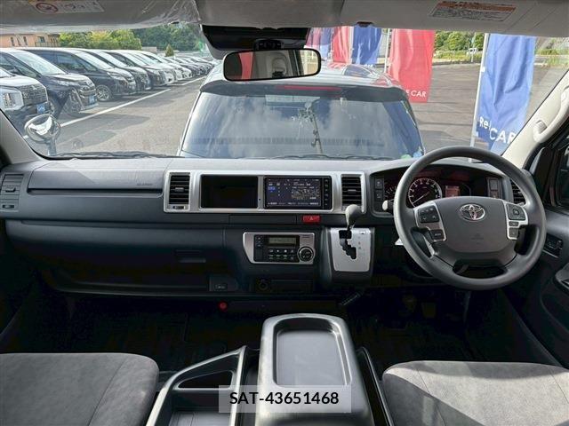 Toyota HIACE WAGON 2025-09 7058780-13