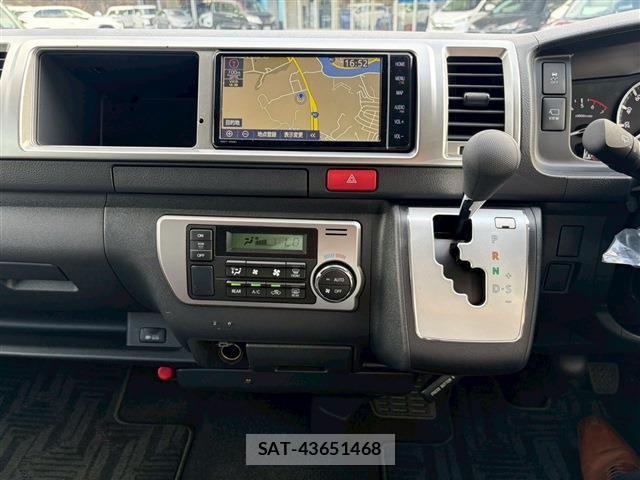 Toyota HIACE WAGON 2025-09 7058780-26