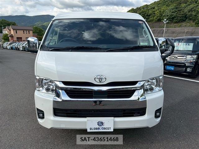 Toyota HIACE WAGON 2025-09 7058780-3