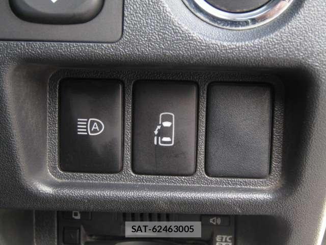 Toyota HIACE WAGON 2022-03 7058781-6